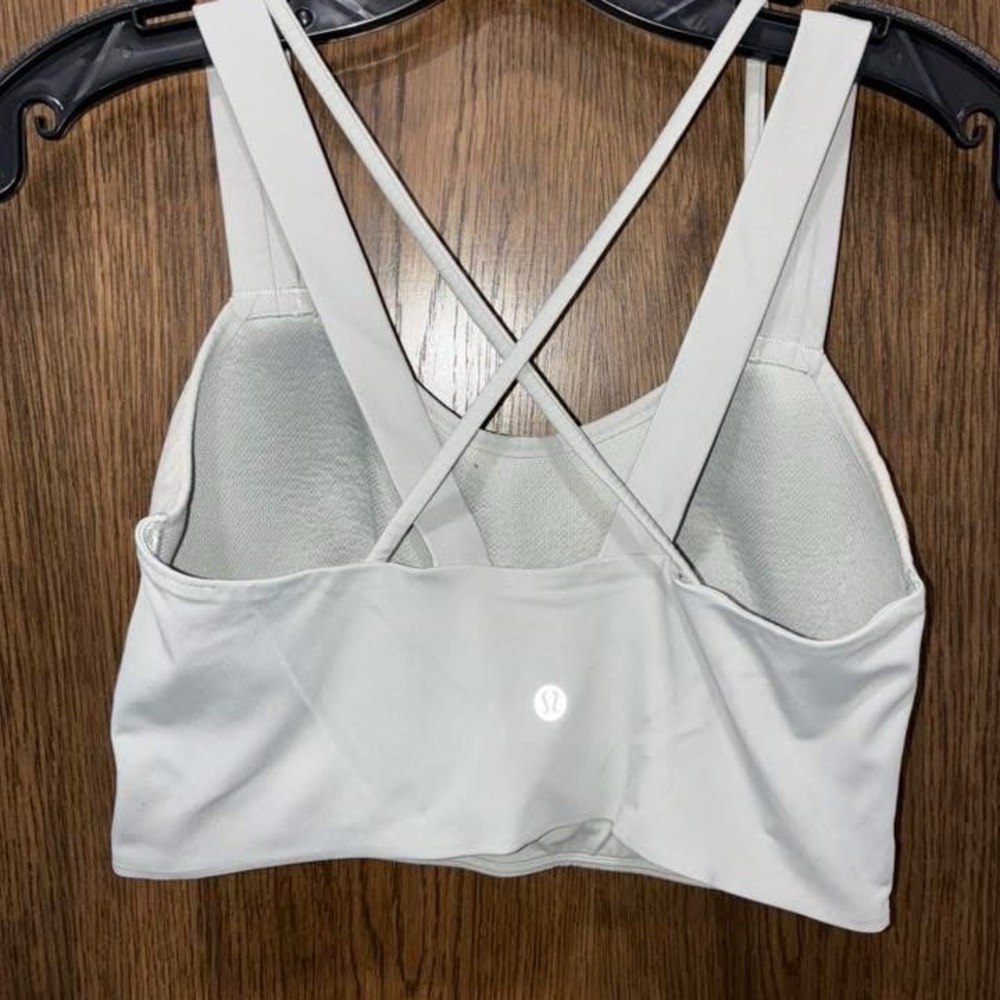 Lululemon Like  a Cloud Longline Sports Bra Low Support Medium - Picture 4 of 4